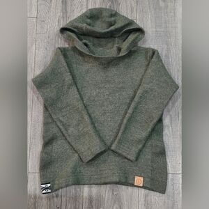 PAKA Royal Alpaca Hoodie Green, Size Large, 65% Alpaca, 35% Recycled Nylon.